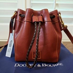 NEW with tags RARE color Ginger Dooney and Bourke mini Florentine Leather Hattie